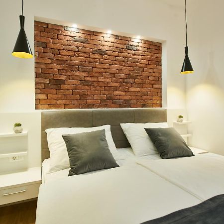 Bed Of Roses Apt 2, Premium, Designer Decorated Zagreb Dış mekan fotoğraf